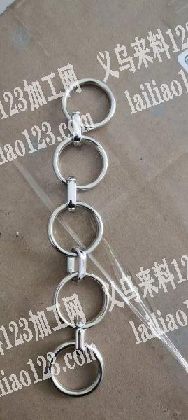 加工手工活，套这个扣圈，一条套6次，数量