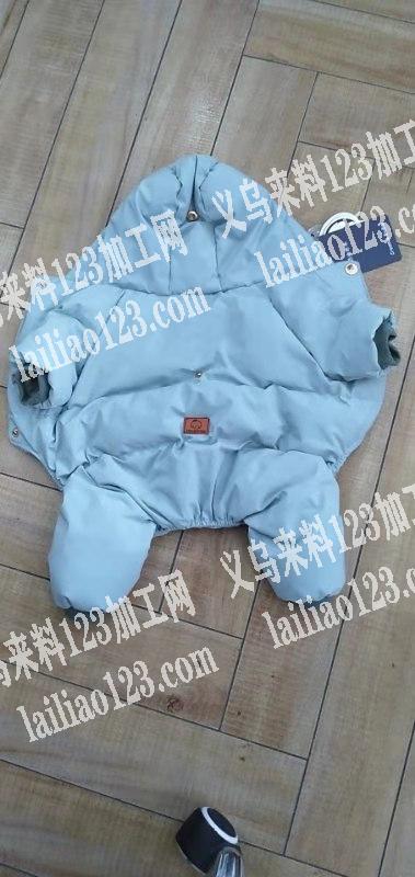 宠物服装，5000件，能做的联系