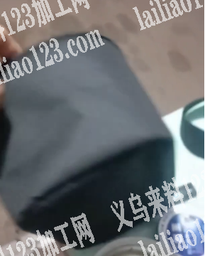 踩拉链外发，如图。东阳千祥有空的联系！