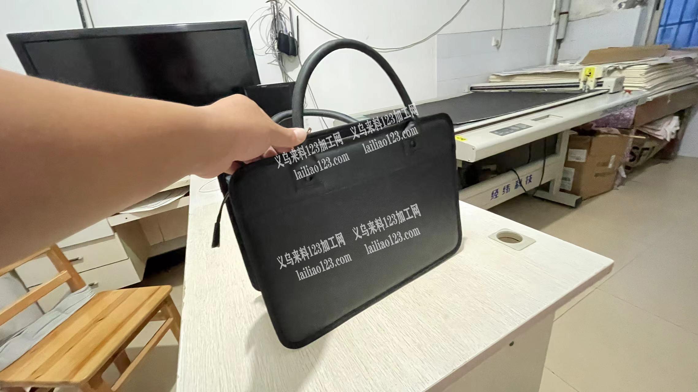 如图，公文包外发。寻找加工厂，4200个
