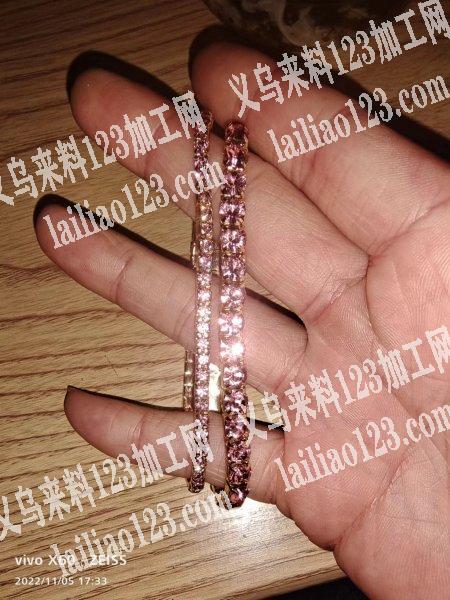 弹力手链，22号浅粉和12号浅粉，能做的