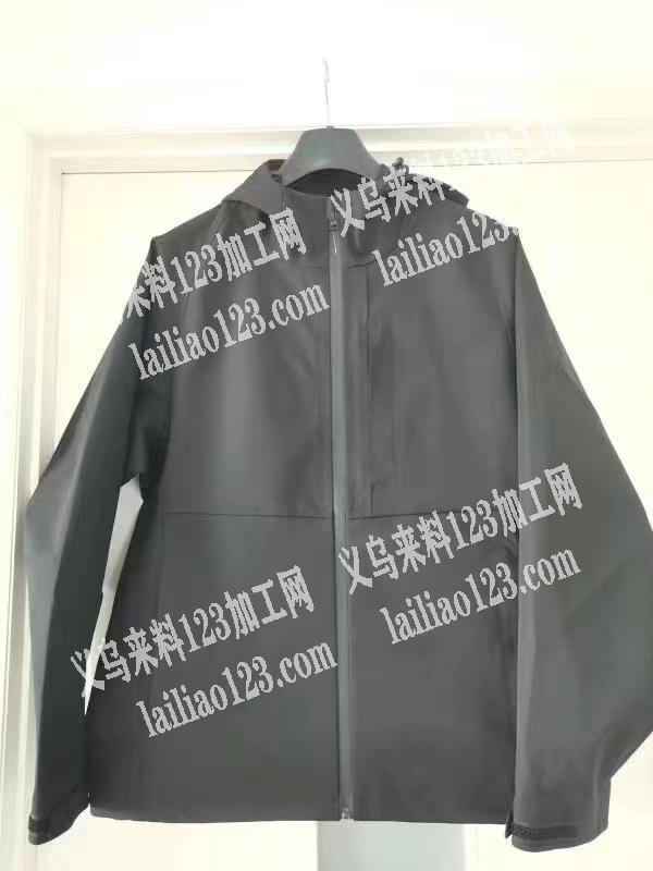 本公司长期有压胶服外发，量大，找专业能做