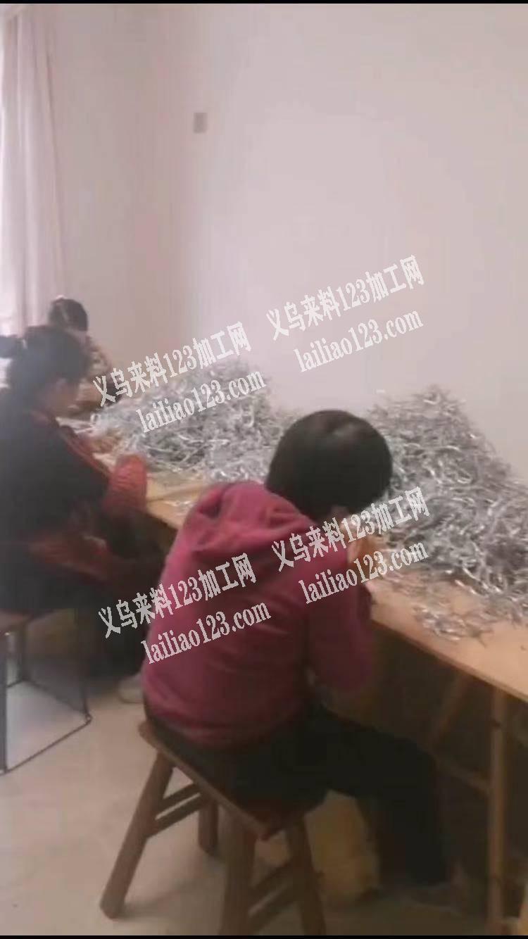 接单，专业上弹簧，单日能出8万以上，有的