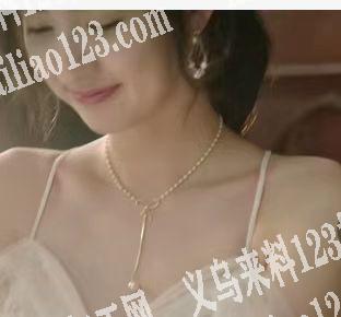 采购如图成品项链，有的联系我