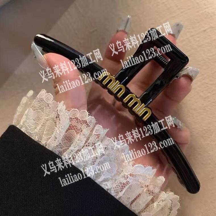 找有磨具压铸厂量大有的联系