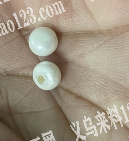找仿贝或者五彩6号馒头珠3W颗