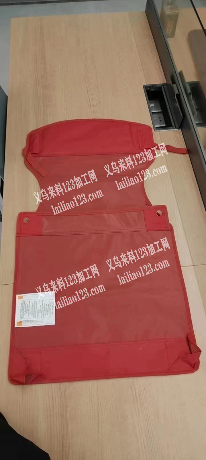 椅子垫，数量三百万个，总货期明年4月中旬