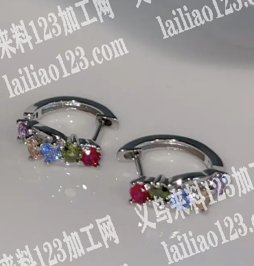 找个有这个铜扣的，要现货！要义乌本地的，
