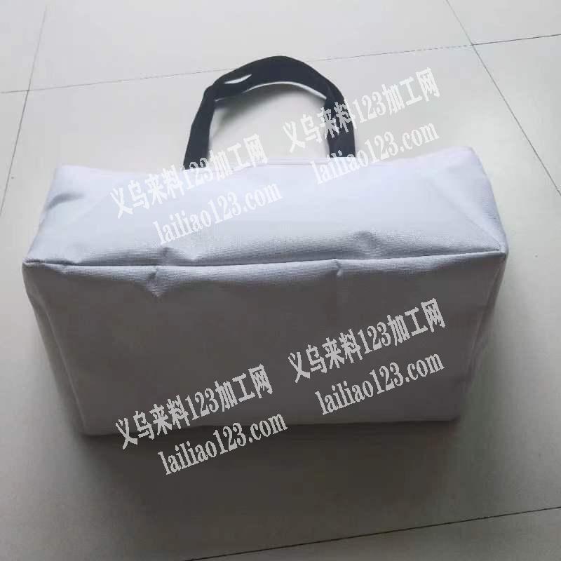 箱包外发加工，如图，电话详谈