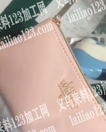 那个工厂有时间做这个包。10000只