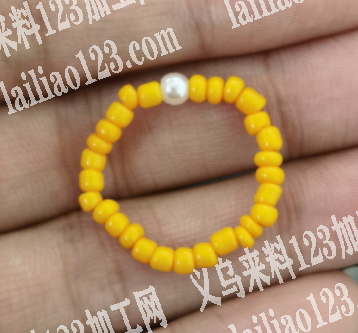 有穿米珠手工活外发，量大，可长期合作，找
