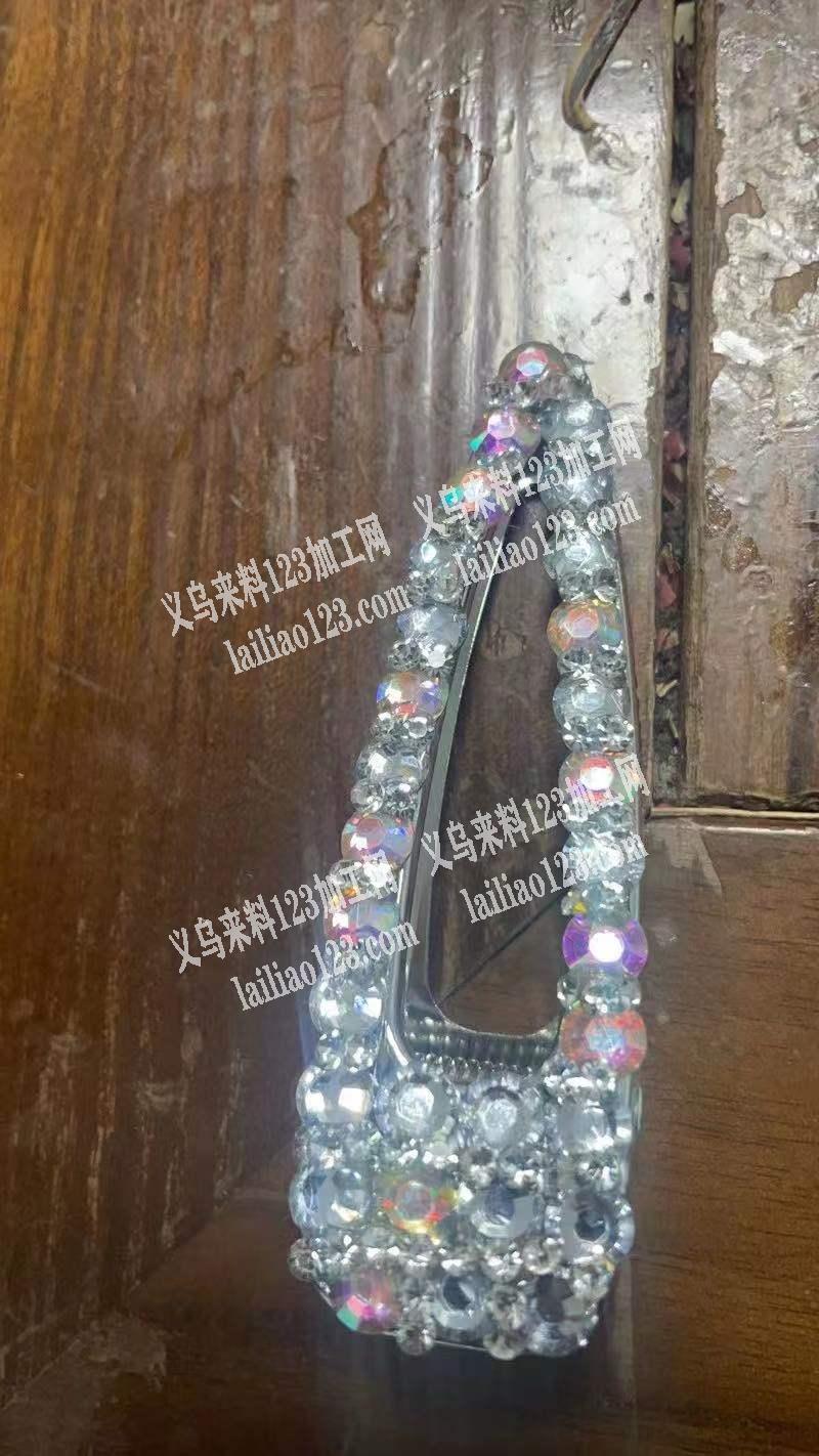 如图粘钻发夹成品订单，寻找做如图成品发夹