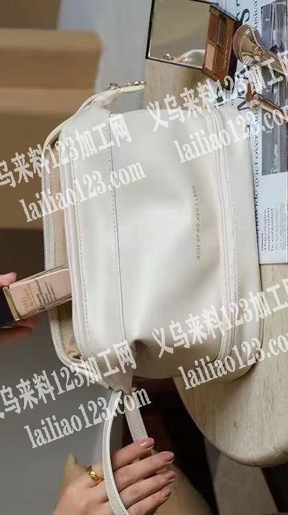 大量箱包外发加工，发外地，纯加工，有的联
