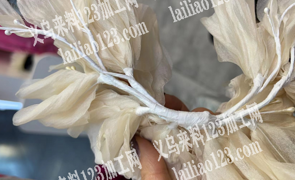 绕纸包铁丝手工活外发加工，如图，花朵手工