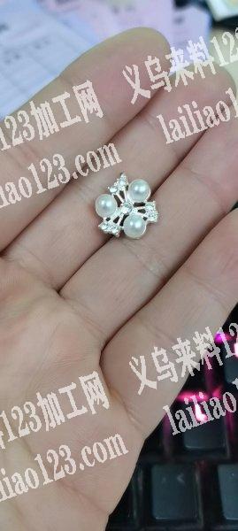 找五金翻砂的工厂，要求可以做成品，可以开