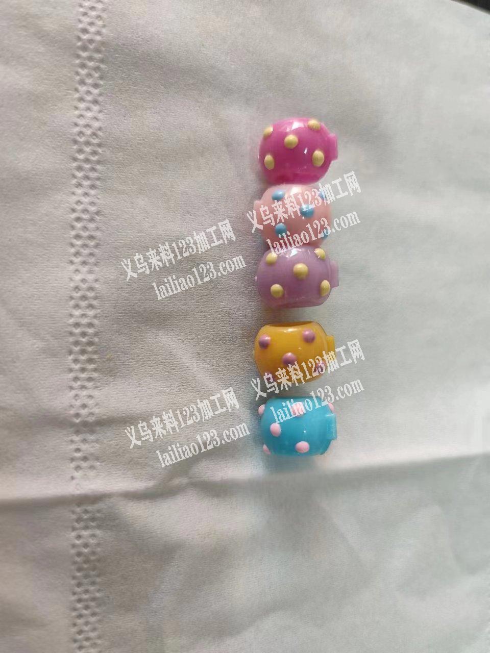找一家滴油厂，数量比较多，豆豆扣小发夹上