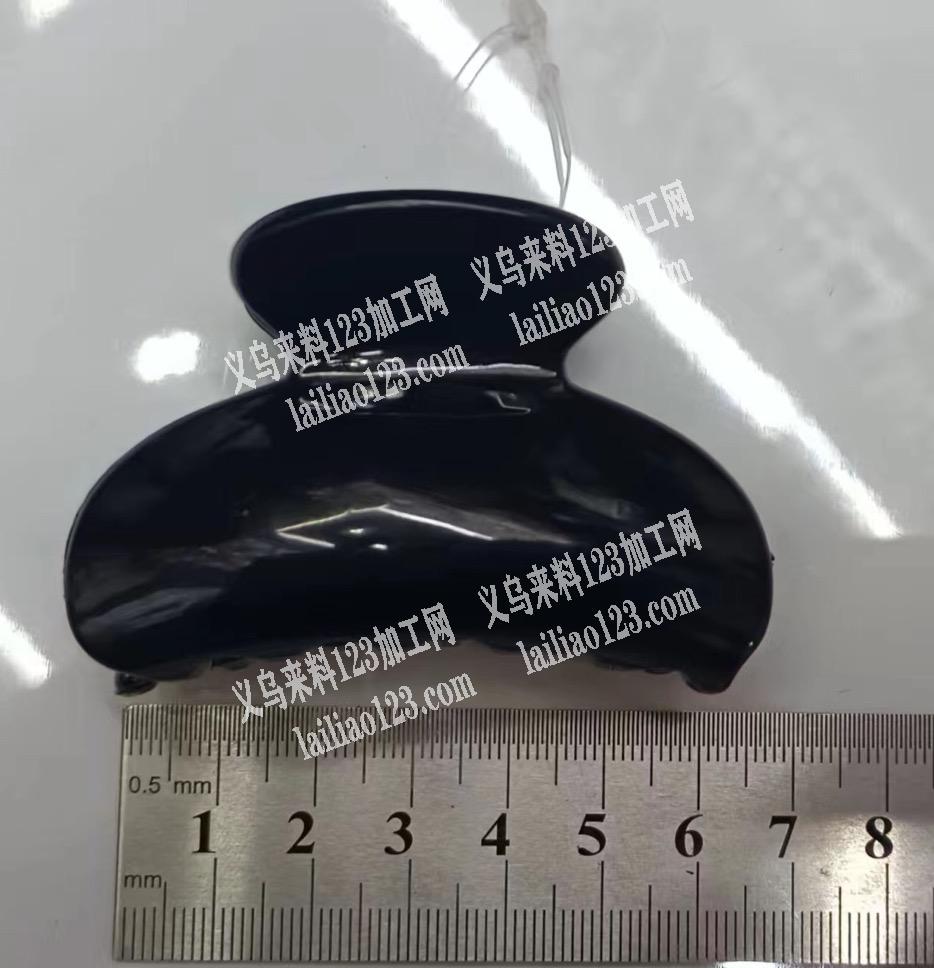 20000注塑的塑料抓夹，找工厂，能做的