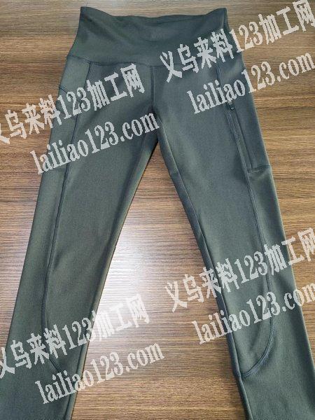常年外发瑜伽裤，可到厂里挑选款式。有意者