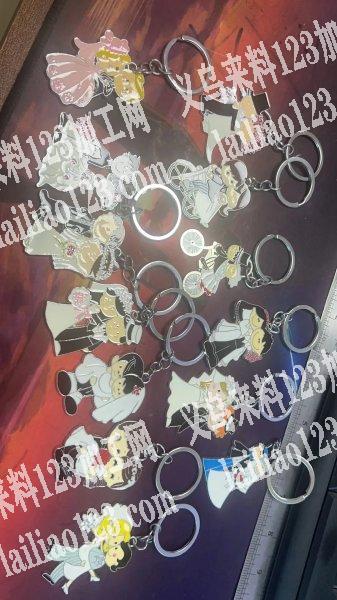 长期合金钥匙扣外发压铸，找有现磨的压铸加