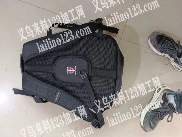 老板委托寻找：寻找50人的外地箱包厂，大