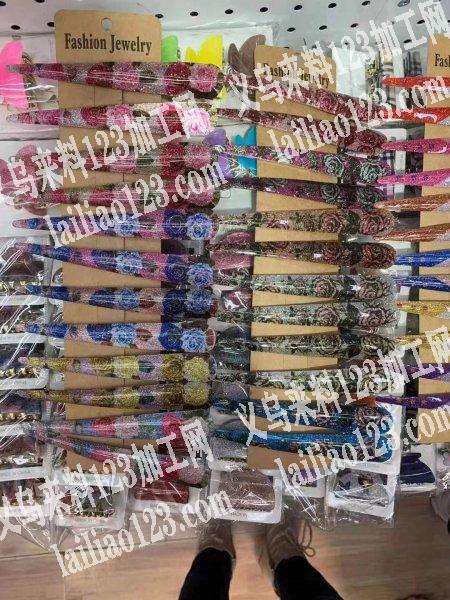 老板委托寻找：发夹实单寻找工厂，如图