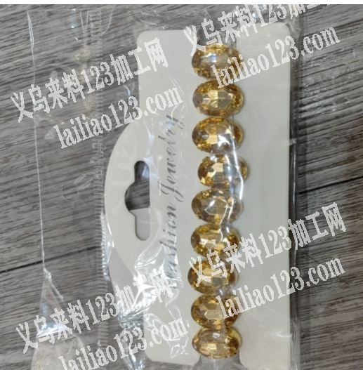 国际商贸城串手链和包装手工活外发加工，如