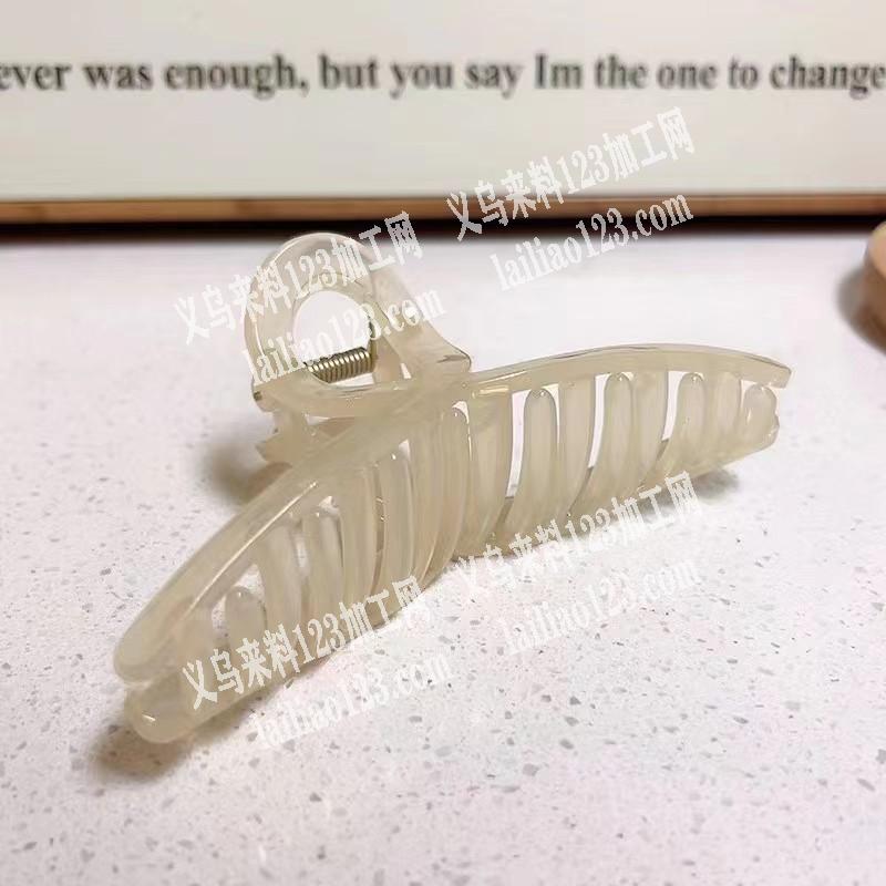 寻找如图抓夹，有现货的联系下