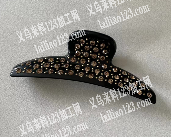 常年有单，找超声波压钢珠的加工厂，是用在