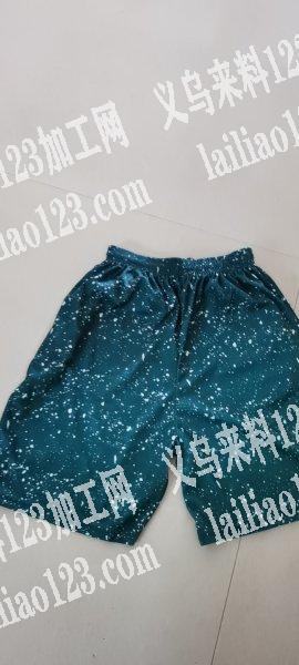 找做短裤的厂家，10一20人的厂子长年一个款