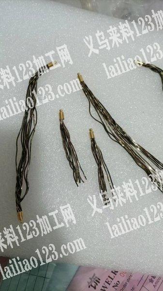 找粘帽头的加工厂，要求在义乌周边，电话详