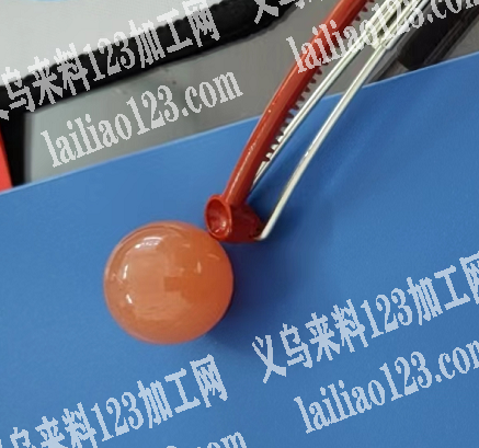简单粘胶的手工活外发加工，寻找专业做粘胶