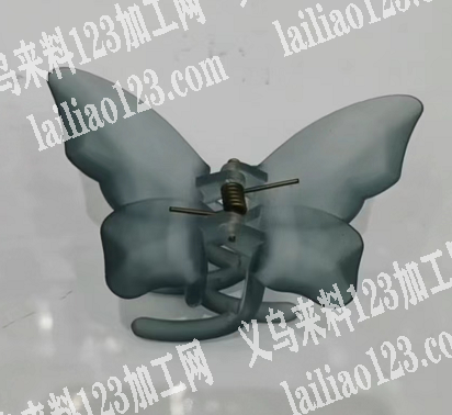 专业双色注塑的工厂联系我。量大，做这款蝴