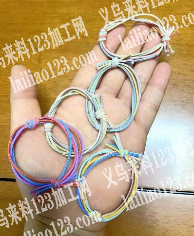 皮筋发圈打结的手工活，如图所示，寻找有经