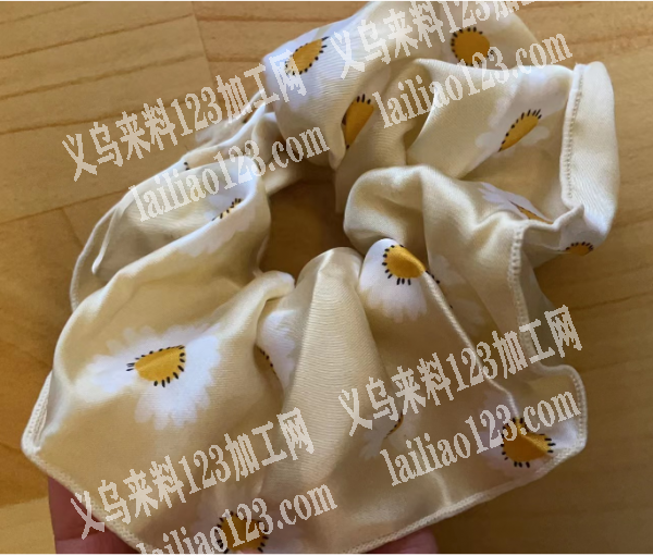 布艺发圈拷边平车活外发加工，可发外省做，