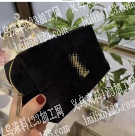 采购如图小包包，有订单 