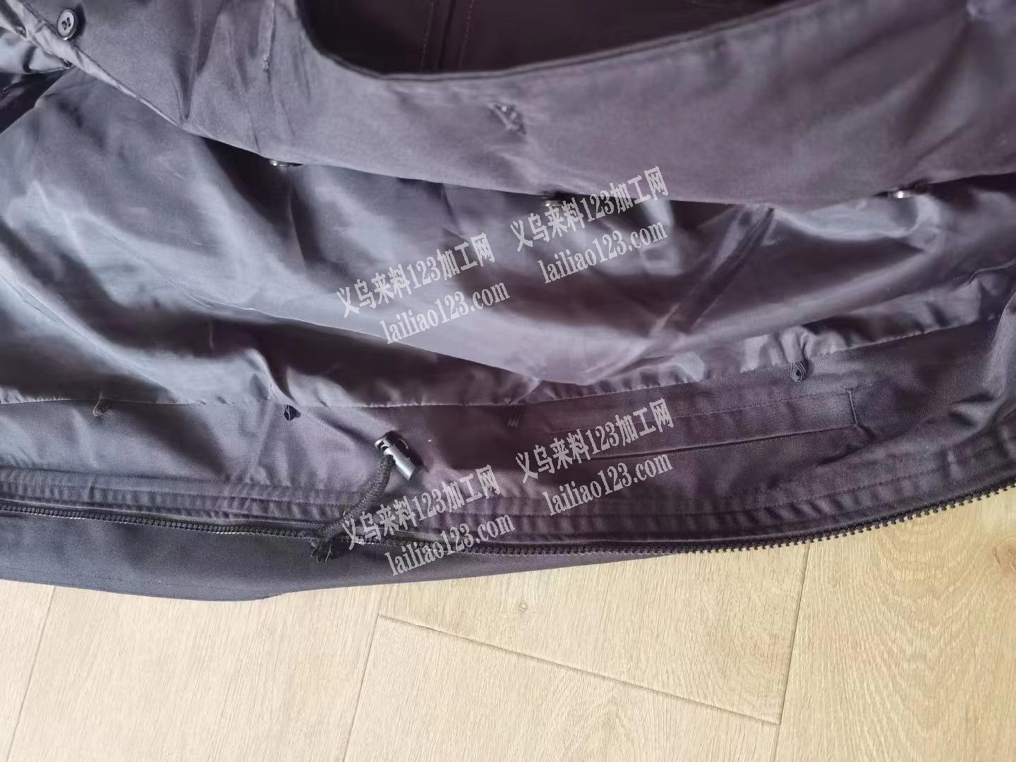 如图羽绒服外发加工，长年有货，有意者请联