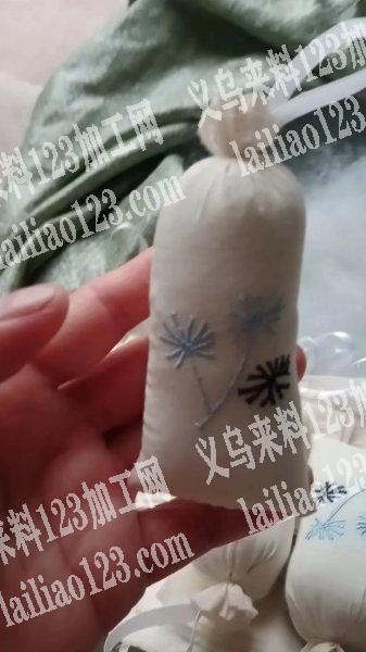 找专业做手工香包的，有200万个货要做，