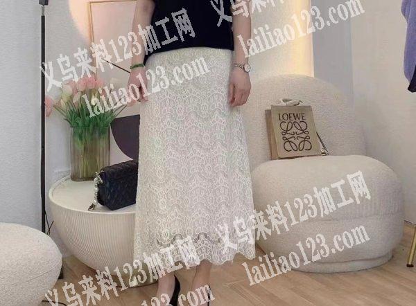 寻找服装工厂，如图裙子有货的工厂联系我，