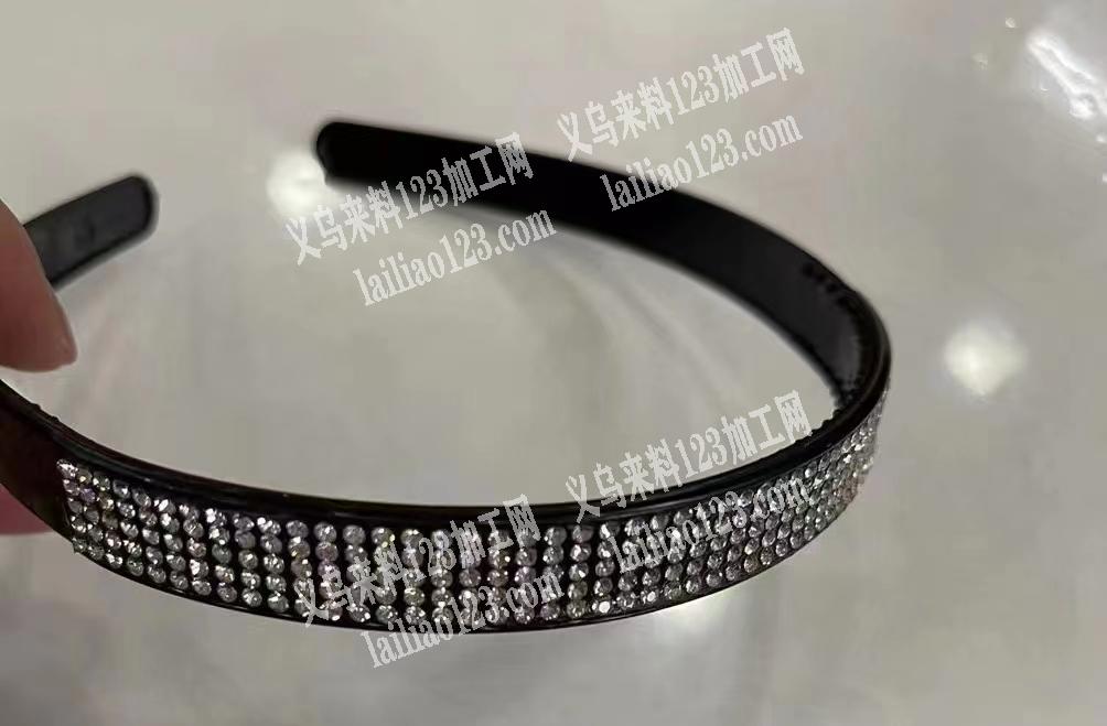 找会做这个塑料发箍或者成品都可以，电话详