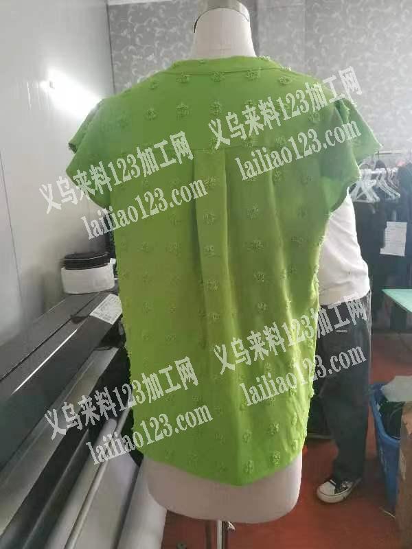 老板委托寻找：体闲上衣5600件外发，如