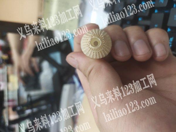 老板委托寻找：常年大量编织的手工活外发，