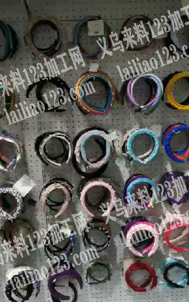 我们公司大量布艺产品外发加工，布艺头箍，