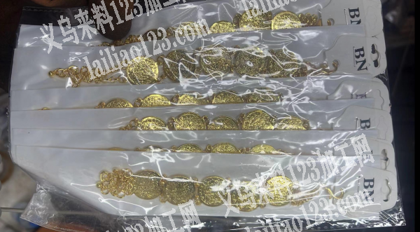 外发手工活，饰品包装的手工活，可以发外地
