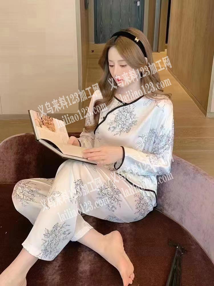 寻找如图睡衣厂家，这款睡衣谁厂里面有做现