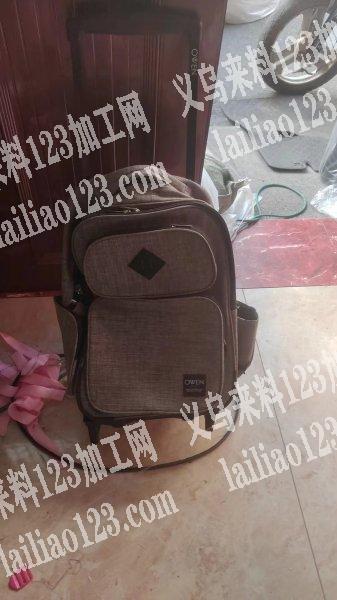 找东阳箱包加工厂这款包外发
