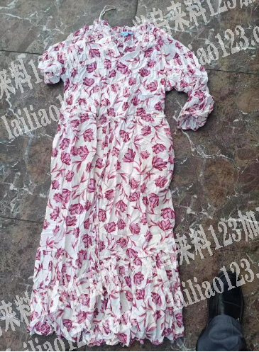 老板委托寻找：专业做连衣裙的服装加工厂联