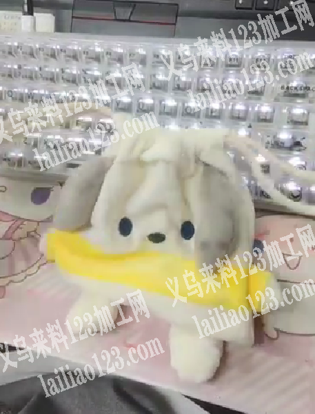 寻找专业做如图毛绒卡通玩具束口袋的厂家。