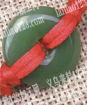 采购如图玻璃珠吊坠，寻找供应商，有知道哪