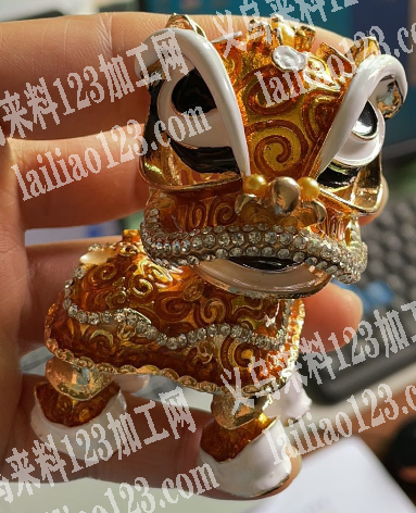 《外发滴油》1万狮子工艺品订单外发滴油，