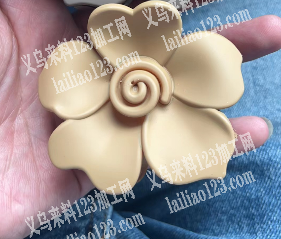寻找如图抓夹工厂，有单子合作
